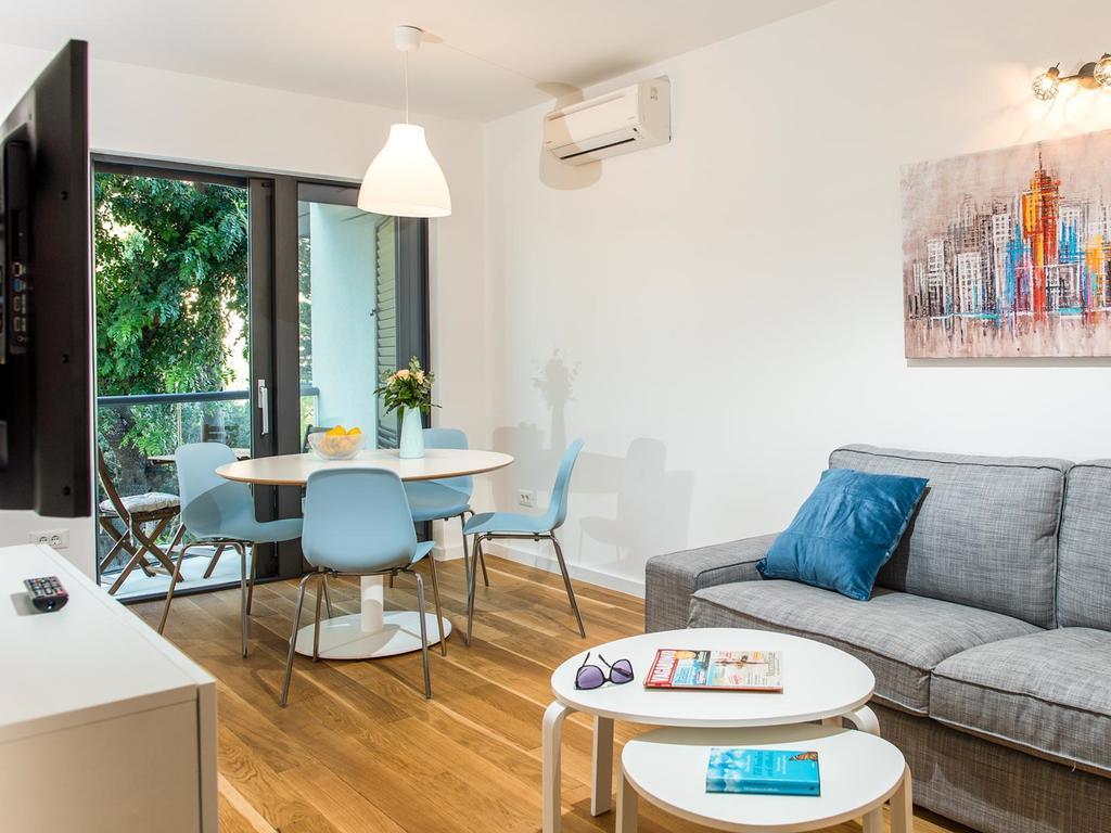 Apartment Svea - Free Parking ดูบรอฟนิก ภายนอก รูปภาพ