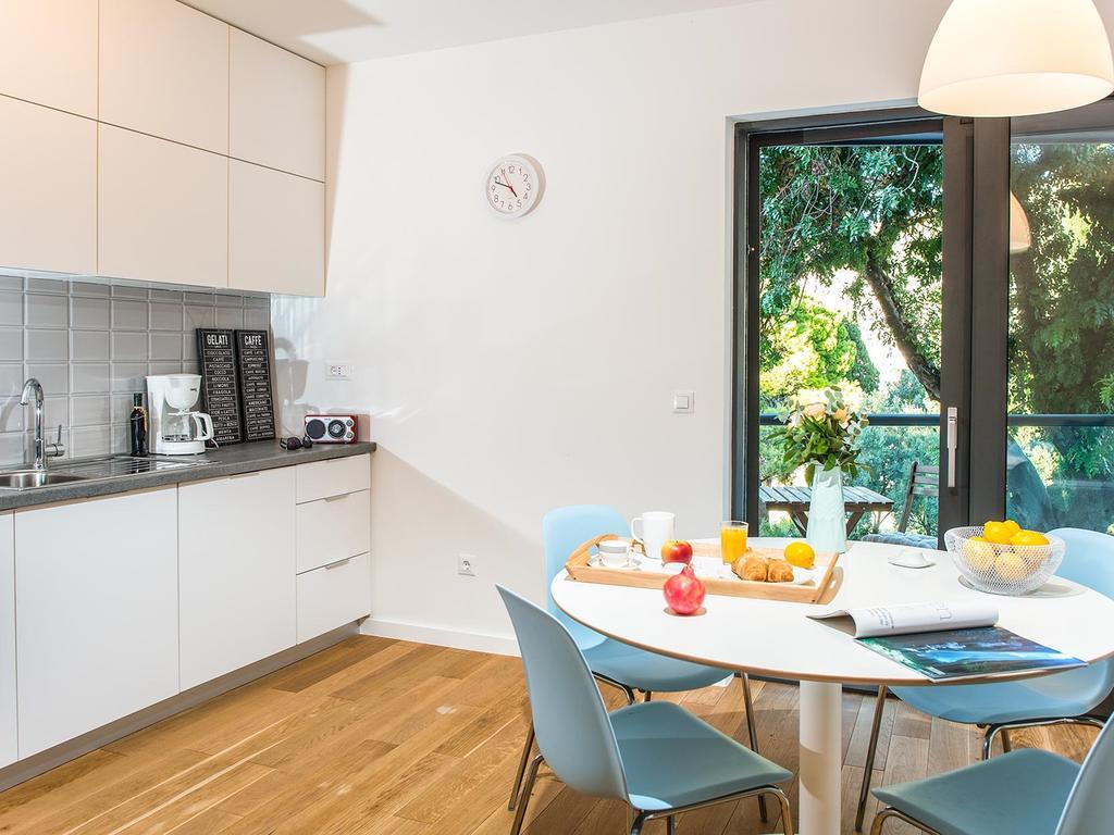 Apartment Svea - Free Parking ดูบรอฟนิก ภายนอก รูปภาพ