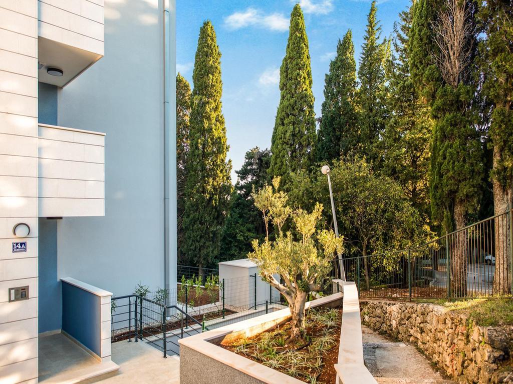 Apartment Svea - Free Parking ดูบรอฟนิก ภายนอก รูปภาพ