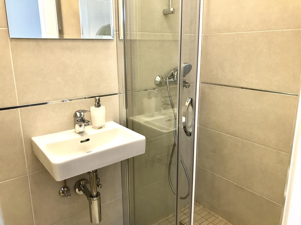 Apartment Svea - Free Parking ดูบรอฟนิก ภายนอก รูปภาพ